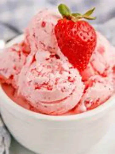STRAWBERRY ICE CREAM